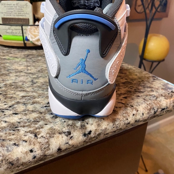 Jordan - Picture 2 of 3